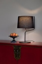 Lampara de mesa Berni, 1XE27 (no incluido), custom pantalla Beige Cuerpo Negro.