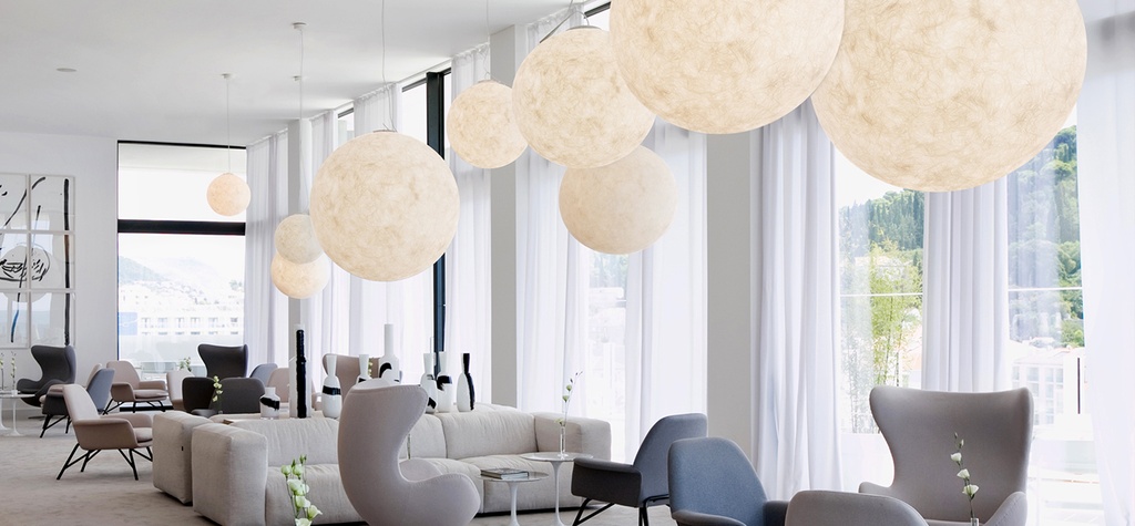 Luminaria decorativa colgante Luna 120cm, para bombillo E27
