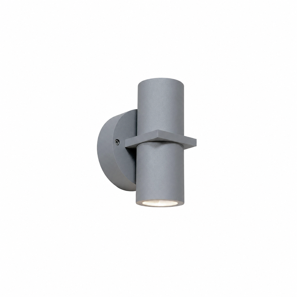 Luminaria tipo aplique de pared para exterior, 4.25" ancho x 6.5" alto x 4" extensión, 2 bombillos GU-10, 70W máximo, acabado SAT / Satin con difusor CLR / Clear. DIM: TRIAC, 120V, Wet Location, construcción en aluminio con difusor de vidrio, certificación UL (US/Canada).