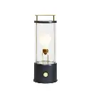 Luminaria tipo lámpara de mesa portátil con LED integrado MUSE, 5.375" ancho x 13.25" alto x 4.875" profundidad, 10W, 400LM, CRI 97, acabado Hackles con detalles Brass. Incluye dimmer, base E26, tecnología Dim to Warm, batería recargable de larga duración, apta para interior y exterior con clasificación IP44