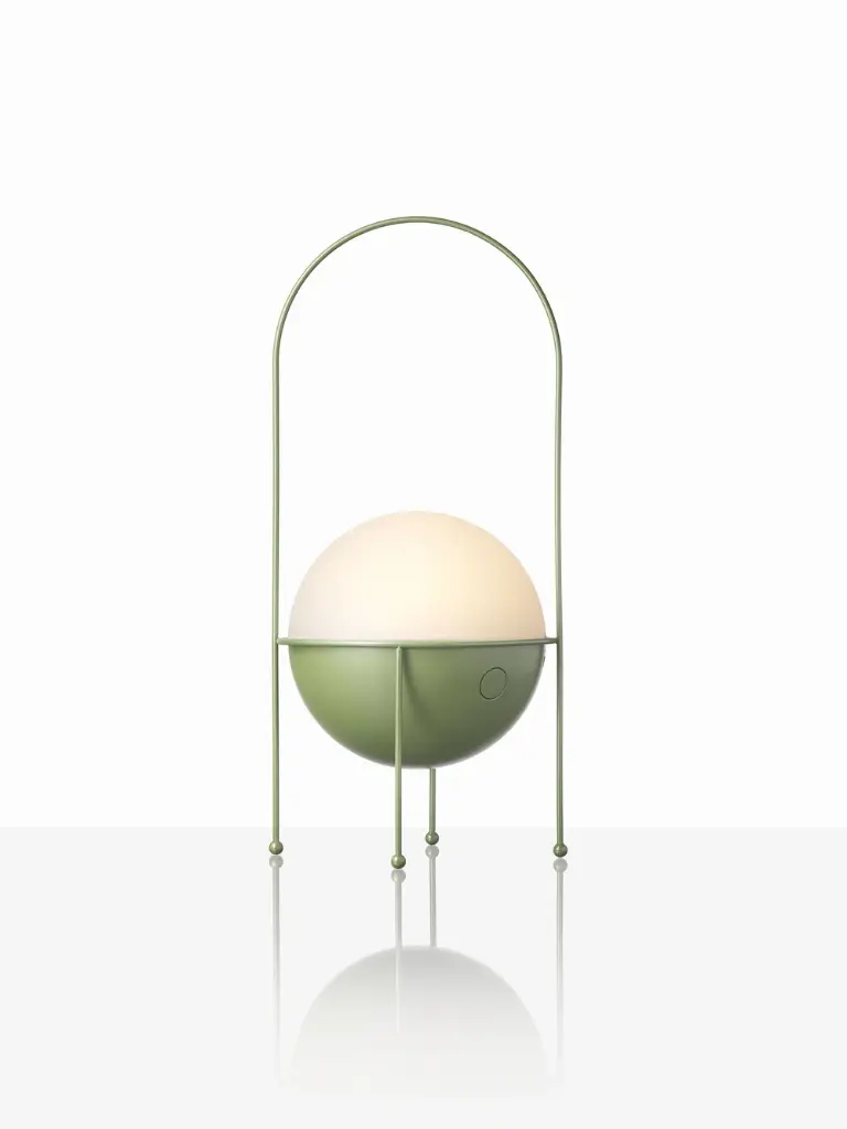 Lampara Madco tipo esfera giratoria 360 grados, atenuable 4 intensidades color verde oliva